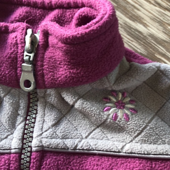 Girls T.K.S. Basics 2T Fleece Vest - Picture 2 of 6